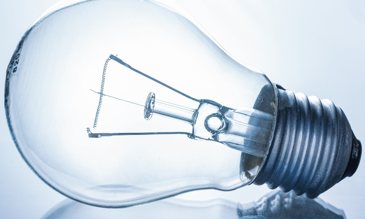 EDP anuncia investimento de 1,6 mil milhões de euros até 2030 em redes elétricas