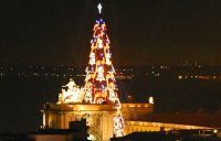 Gastos de iluminação natalícia voltam a baixar