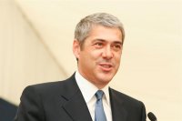 Sócrates anuncia incentivos à instalação de painéis solares térmicos
