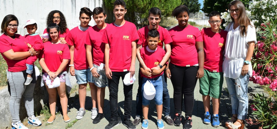 EB 2,3 do Bairro Padre Cruz reúne 10 mil kg de REEE e ganha equipamentos para apetrechar escola