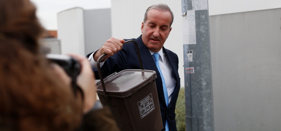 Maia vai recolher resíduos orgânicos porta-a-porta