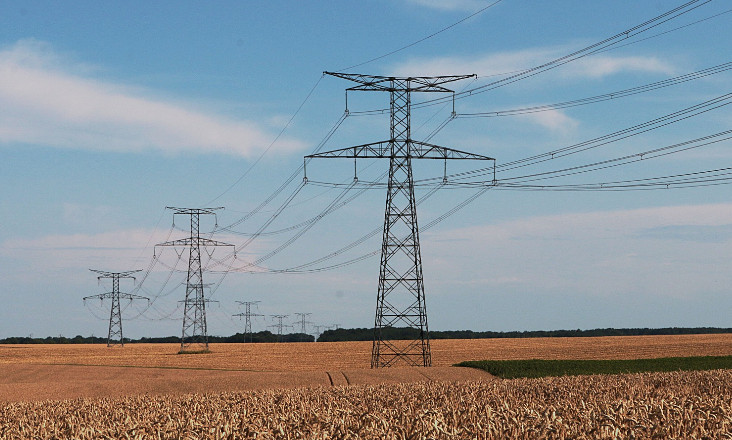  Governo aprova alargamento do regime que reduz preço da energia no mercado ibérico