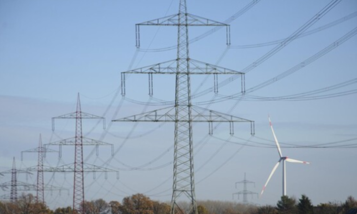 União Europeia vai avançar com reforma estrutural na eletricidade no início do próximo ano