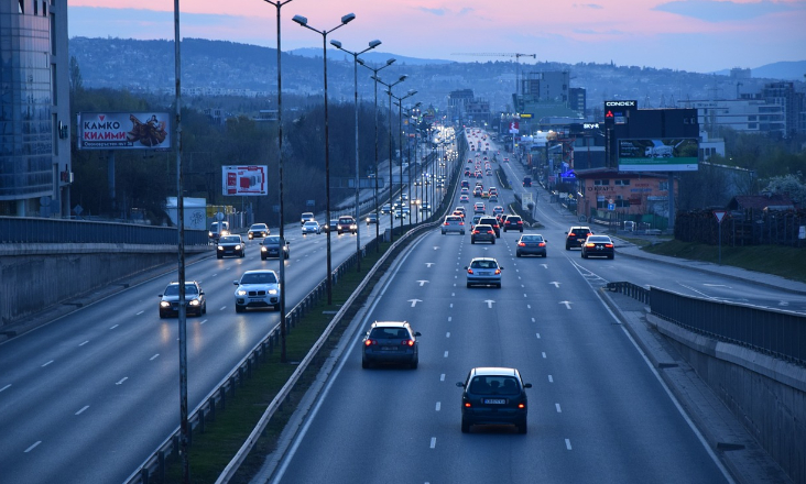 Emissões geradas por transporte rodoviário em Portugal aumentaram 6,2%