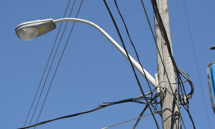 Governo garante participação dos municípios na comissão de concessão de energia em baixa tensão