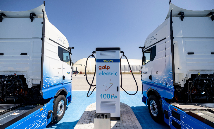 Galp e TJA lançam primeira rota 100% elétrica para pesados em Portugal