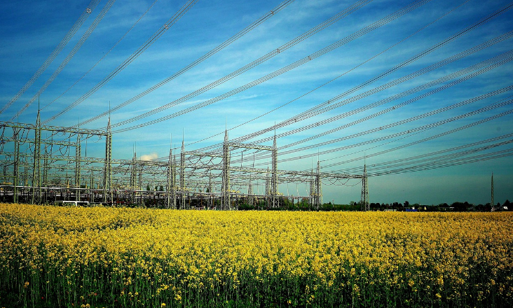 Bruxelas quer acelerar interligações energéticas e antecipa plano para o outono