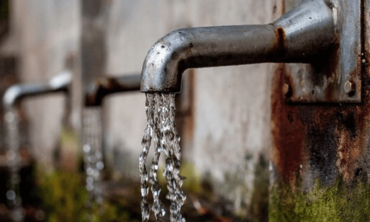 Governo anuncia campanhas para uso eficiente da água devido à seca