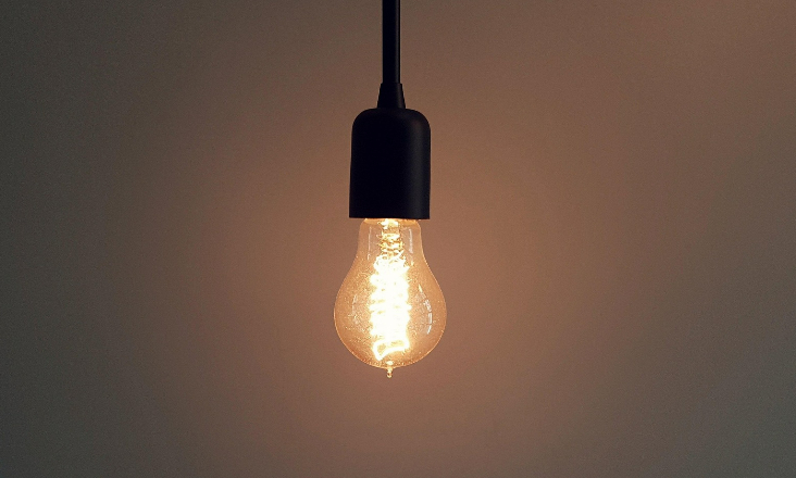   DECO aplaude propostas da UE para a descarbonização da indústria e preços mais justos na energia