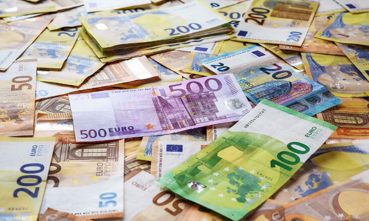 Receita fiscal ambiental na UE diminui 4% em 2022, totalizando 317,2 mil milhões de euros