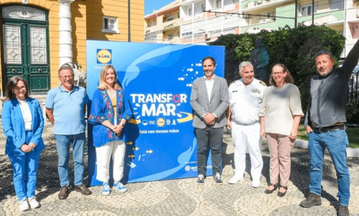 Projeto TransforMAR retira mais de 180 toneladas de plástico das praias portuguesas em cinco anos