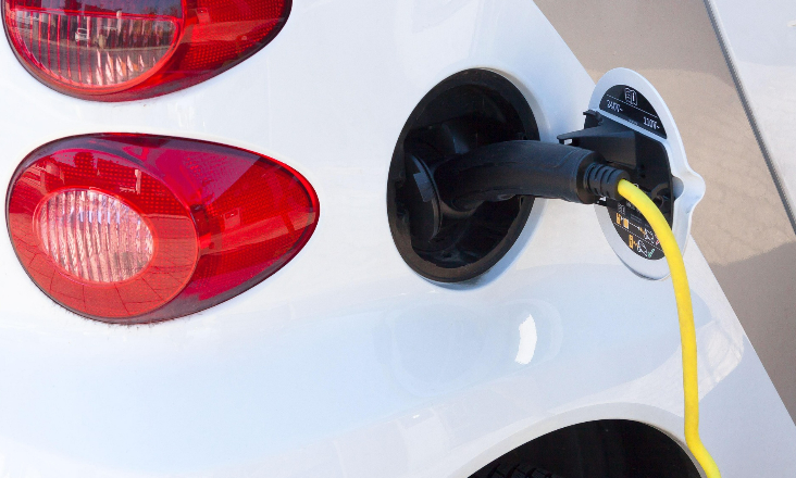 Aprovado regulamento do controlo metrológico de equipamentos de carregamento de carros elétricos