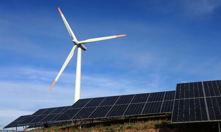 Bruxelas divulga relatório sobre estratégias de economia circular para o fornecimento de eletricidade renovável na UE