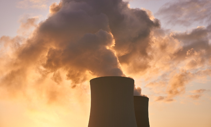 37 países reúnem-se em cimeira para destacar importância de energia nuclear