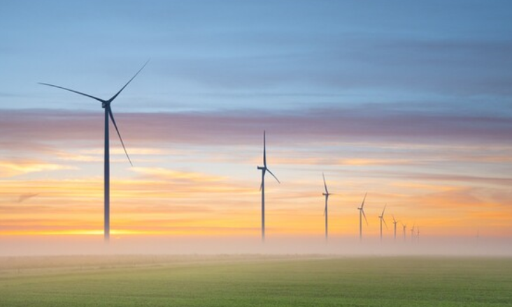 Bruxelas propõe teto de 180 euros/MWh para eletricidade produzida desde renováveis