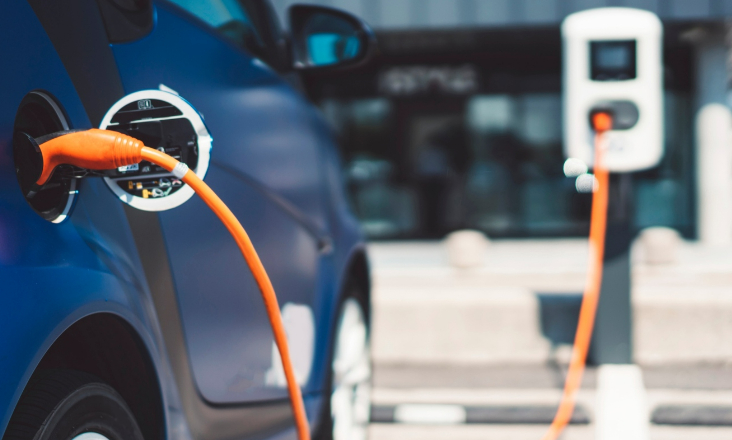 Governo aprova apoio de 4 mil euros por veículo elétrico até 38.500 euros