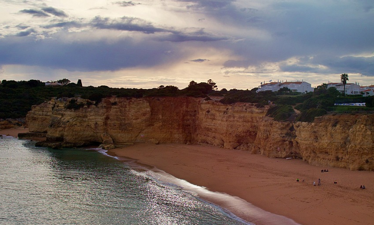 Dessalinizadora em Albufeira vai produzir um terço das necessidades urbanas de água na região sul